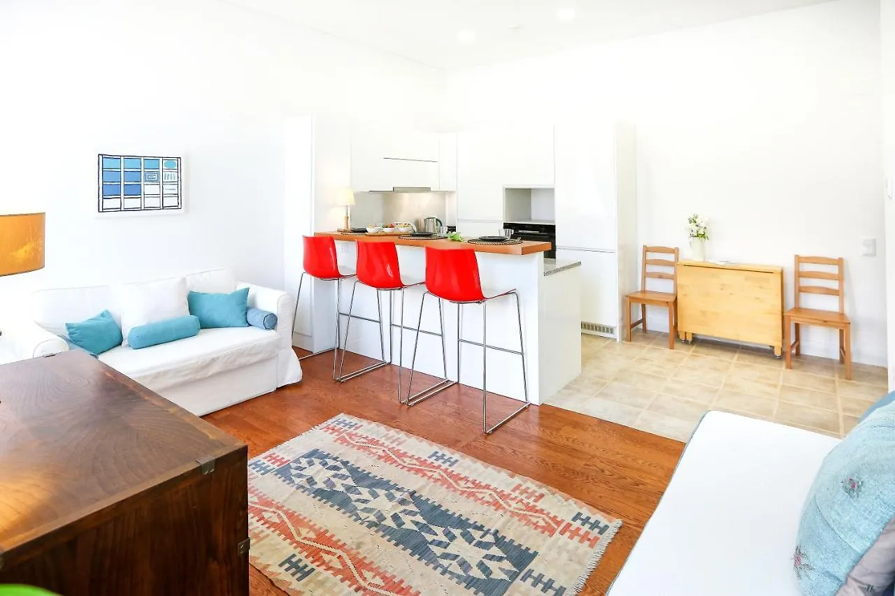 Jump Into The Lull Apartment FAO Portekiz